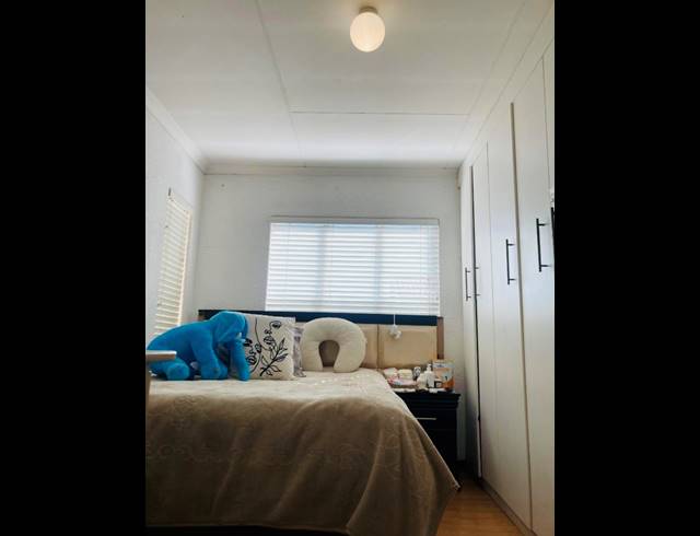 3 BEDROOM TOWNHOUSE FOR SALE IN ORMONDE